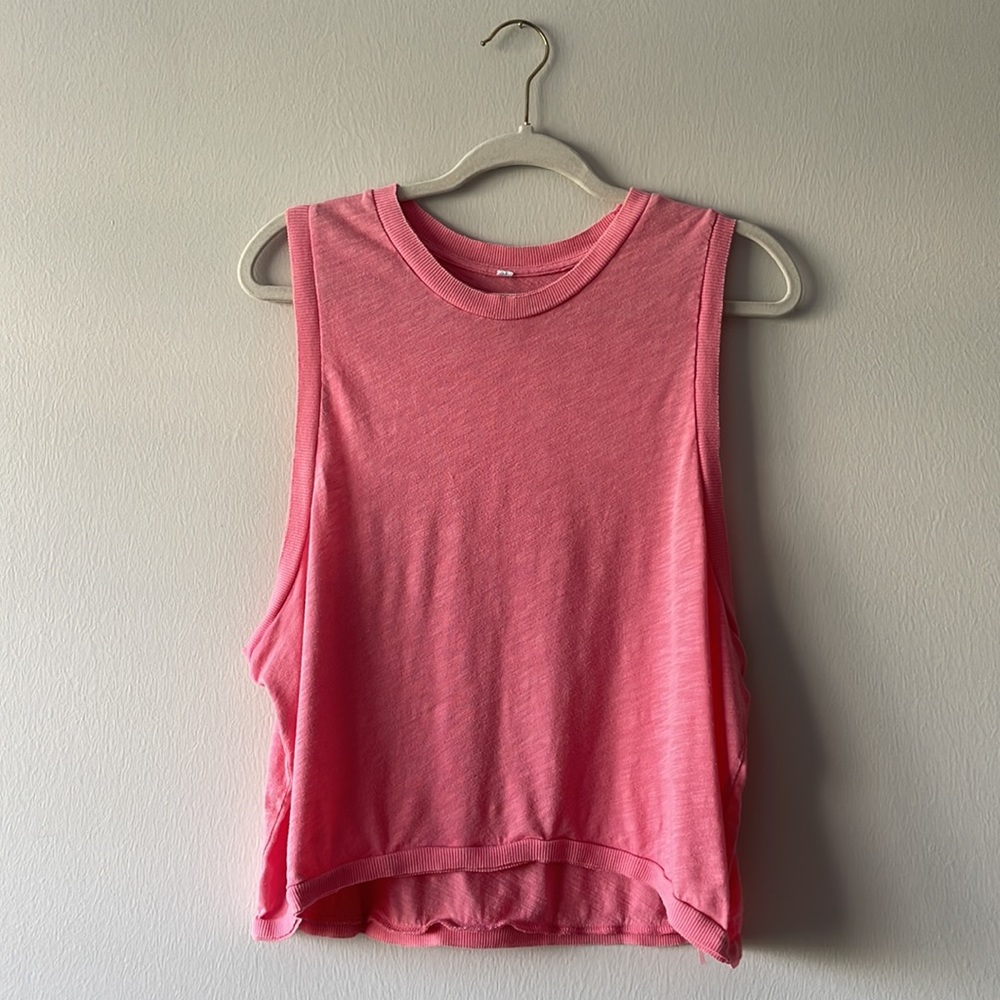 Free People Movement Pink/Salmon Workout Tank Top - size M